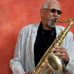 CL_red_tenor_play1